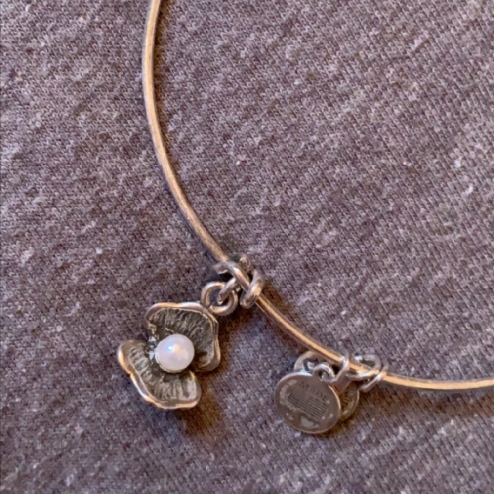 Alex & Ani (Clam w/ pearl)
